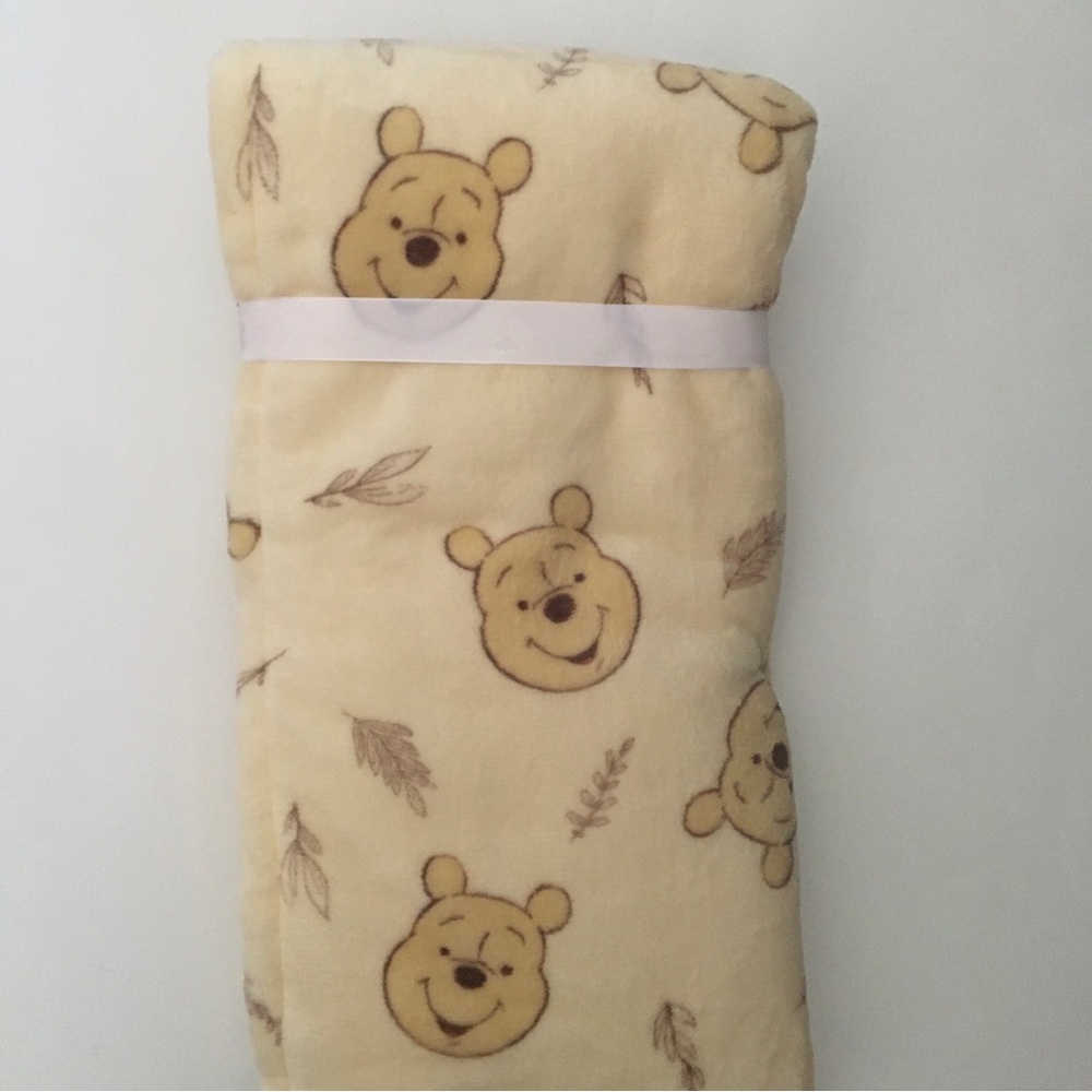 Disney Baby Blanket Winnie the Pooh Reversible Yellow Warm Soft Cozy 30x40” NEW - Picture 4 of 6